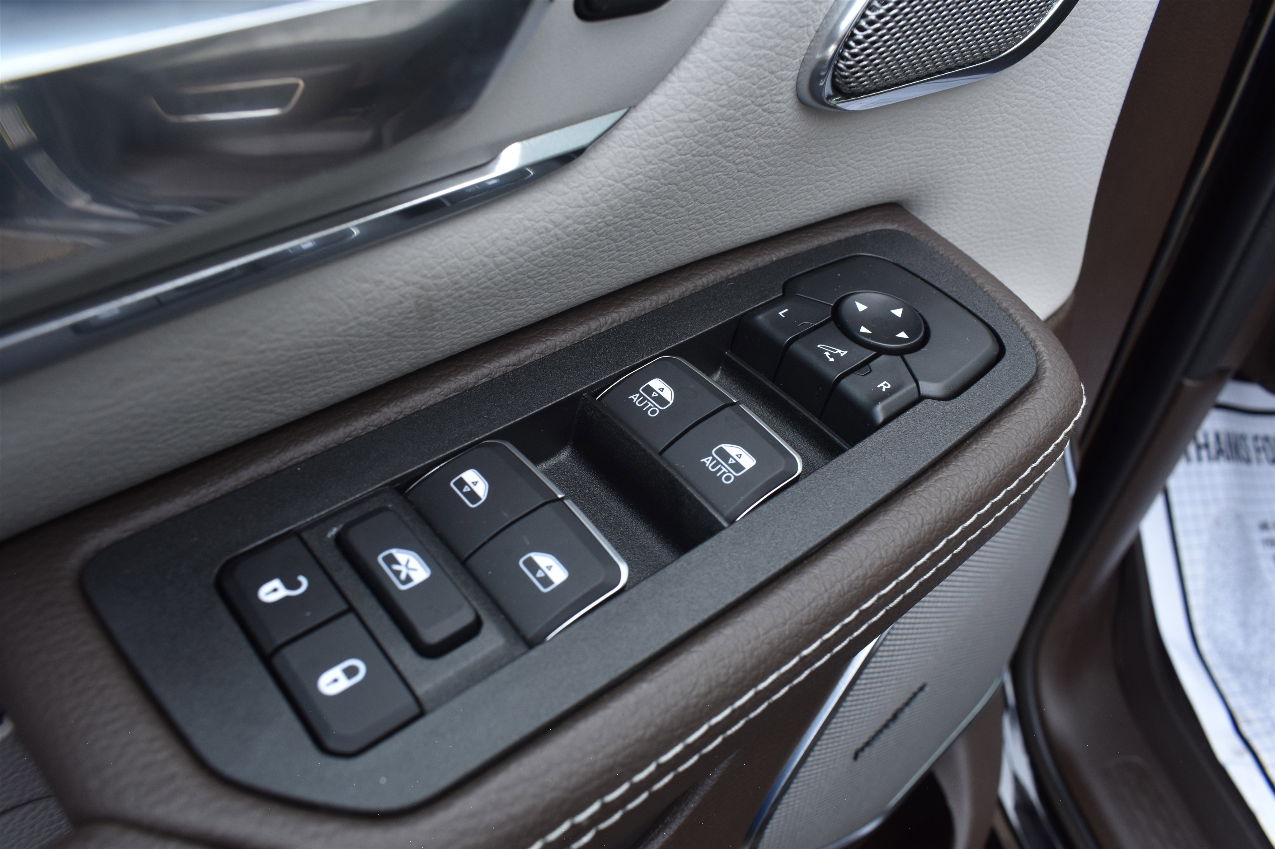 2026 Ram 1500 Laramie photo 10