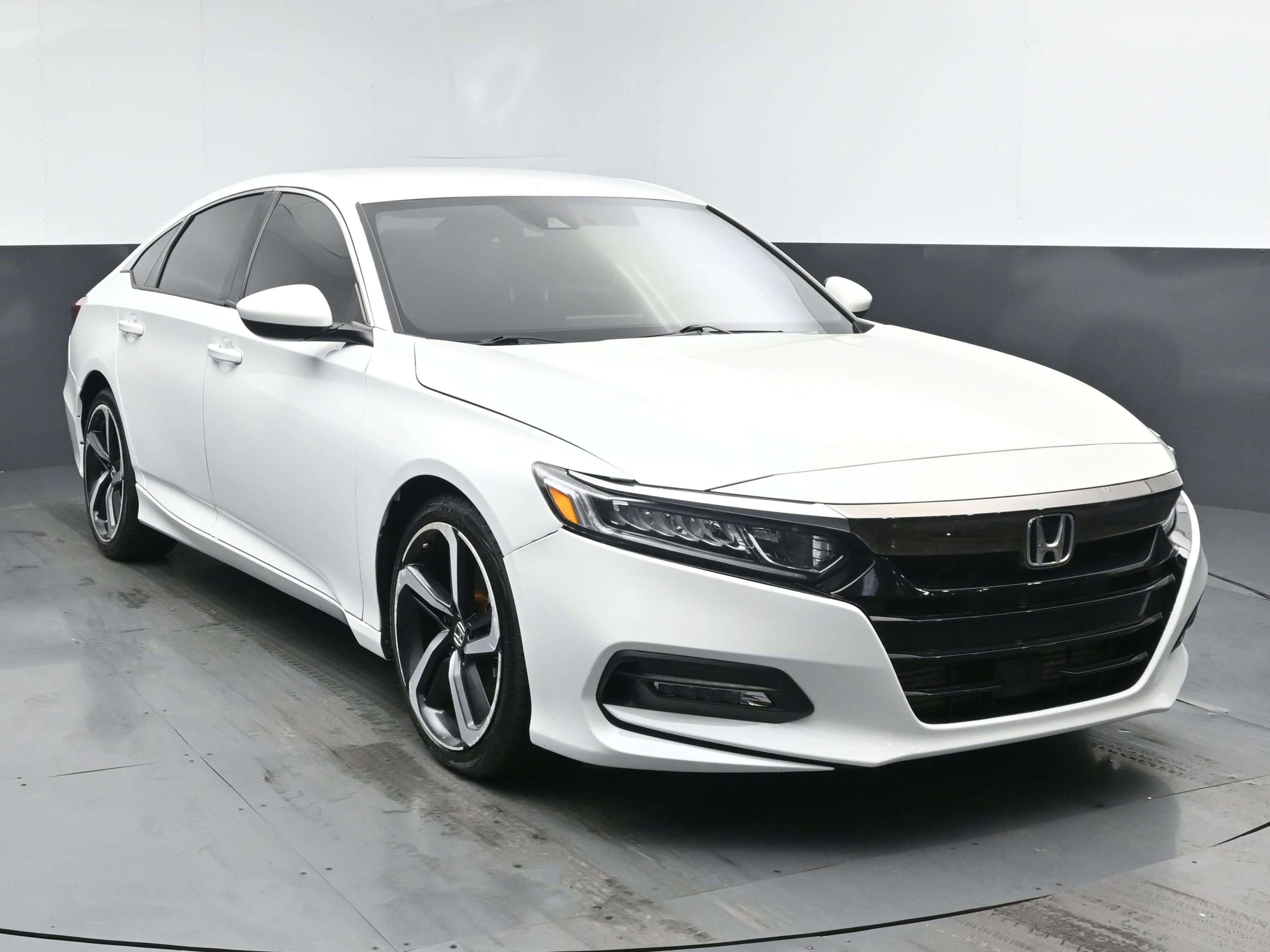 Used 2020 Honda Accord Sport with VIN 1HGCV1F35LA153791 for sale in Northfield, Minnesota