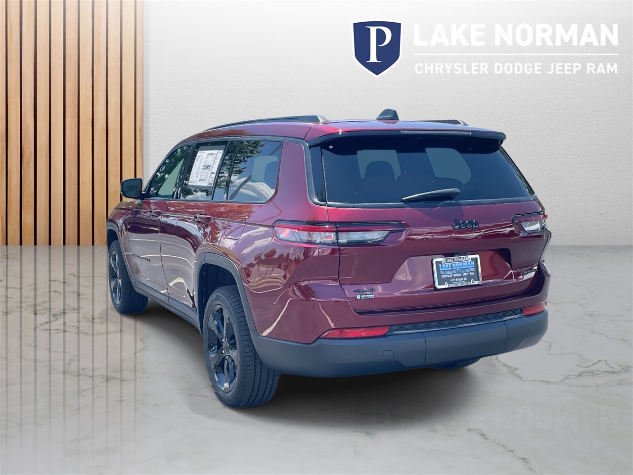 2025 Jeep Grand Cherokee Limited photo 4