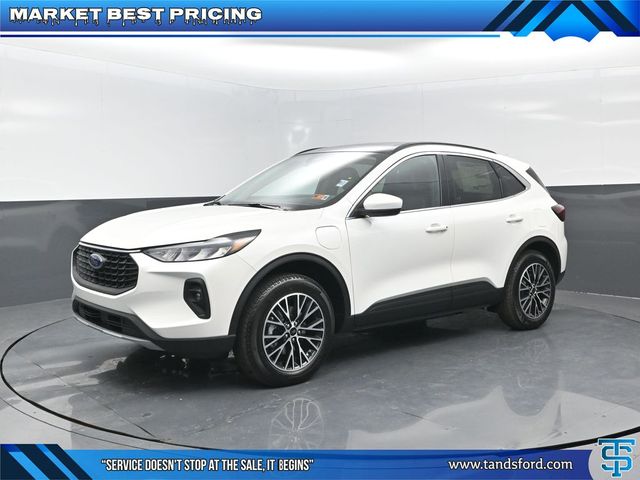 2026 Ford Escape PHEV's photo