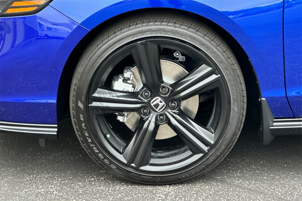 2025 Honda Accord Hybrid Sport-L photo 23