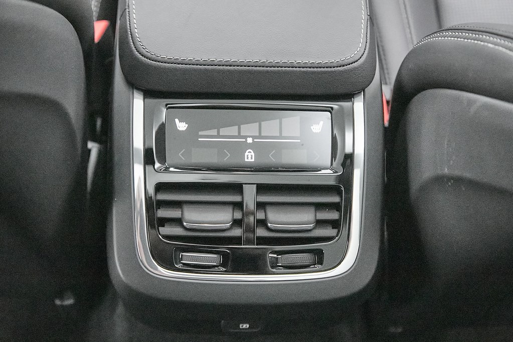 2024 VOLVO V90CC - Image 27