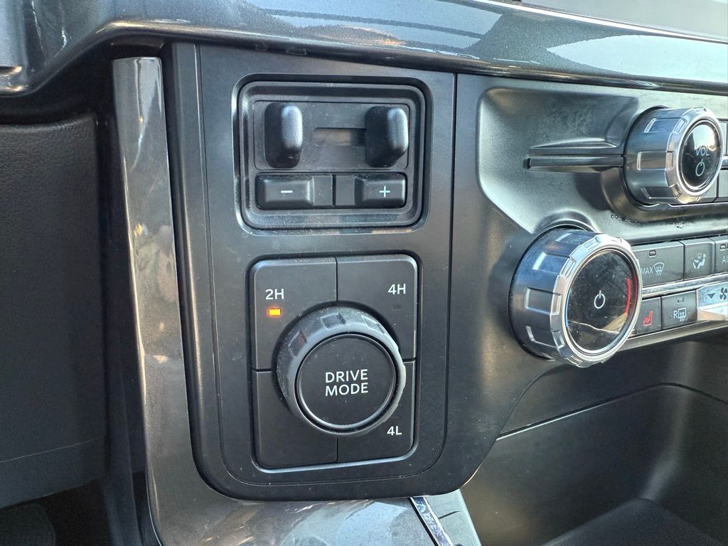 2022 Ford F-150 XLT photo 24