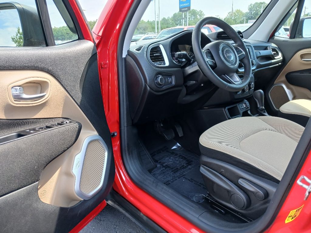 2019 Jeep Renegade Sport photo 11