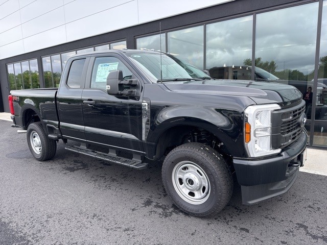 2024 Ford Super Duty F-350® XL