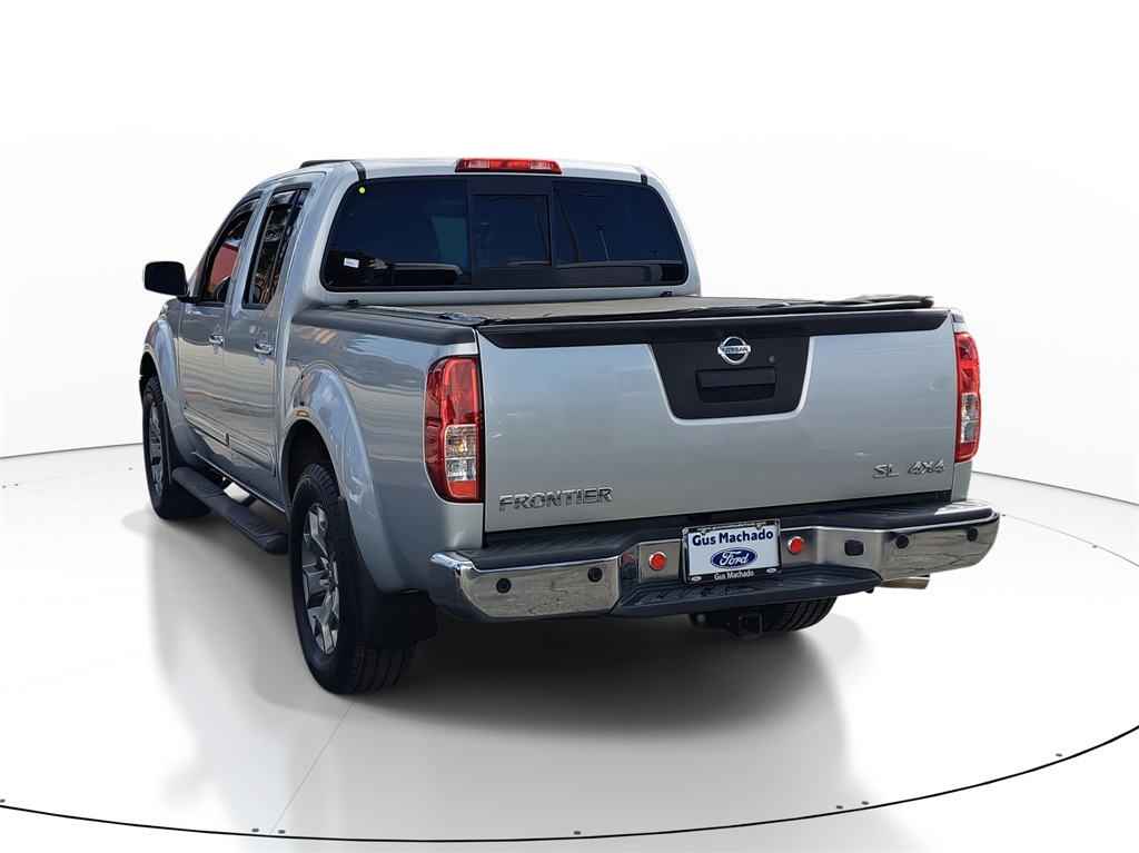 2019 Nissan Frontier SL photo 3