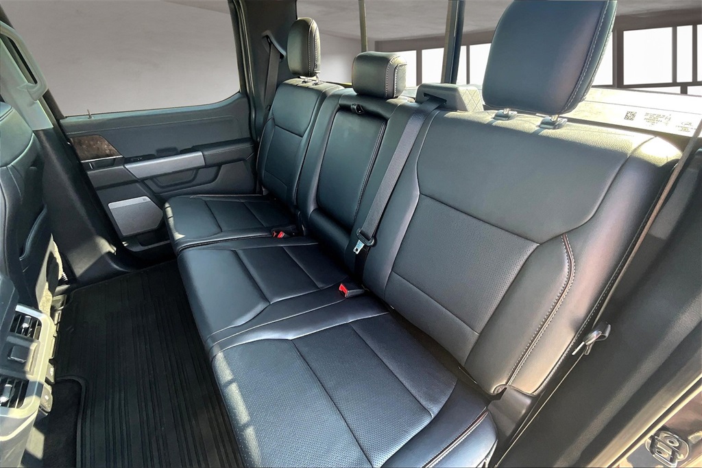 2021 Ford F-150 Lariat photo 27