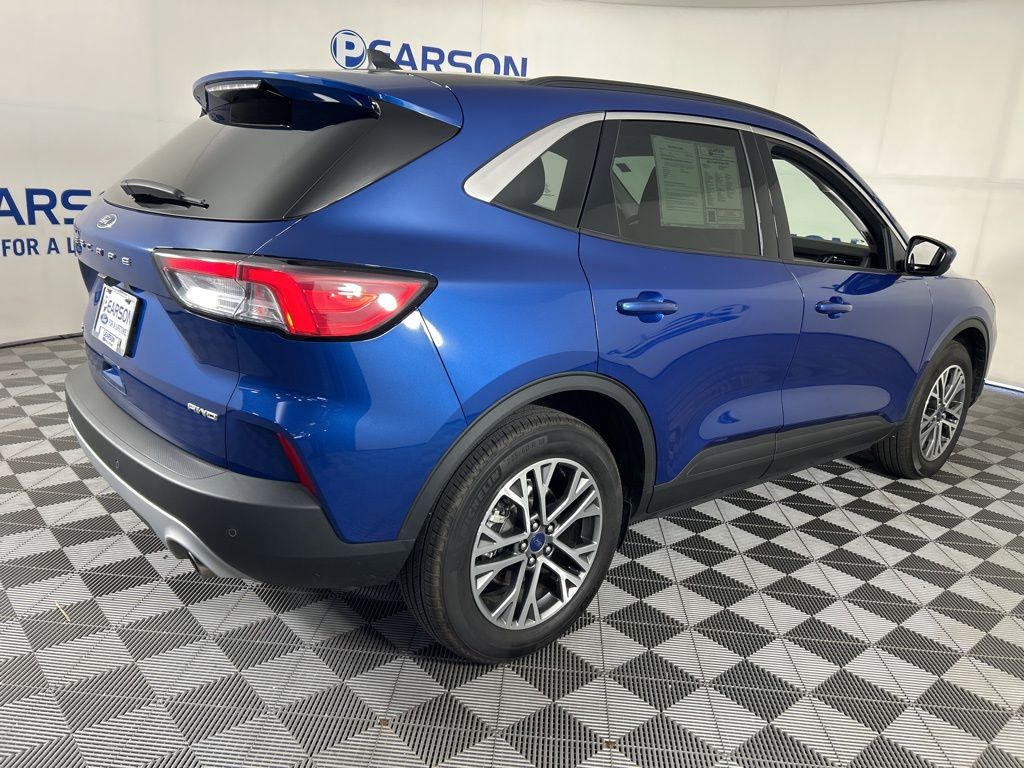 2022 Ford Escape SEL photo 4