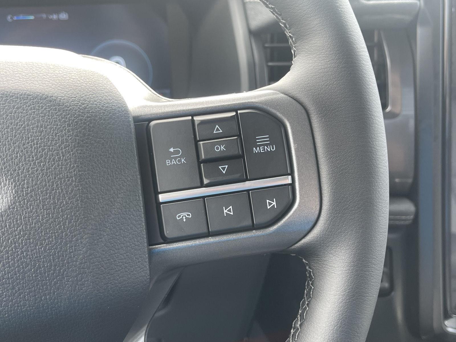 2025 Ford F-150 Lightning photo 26
