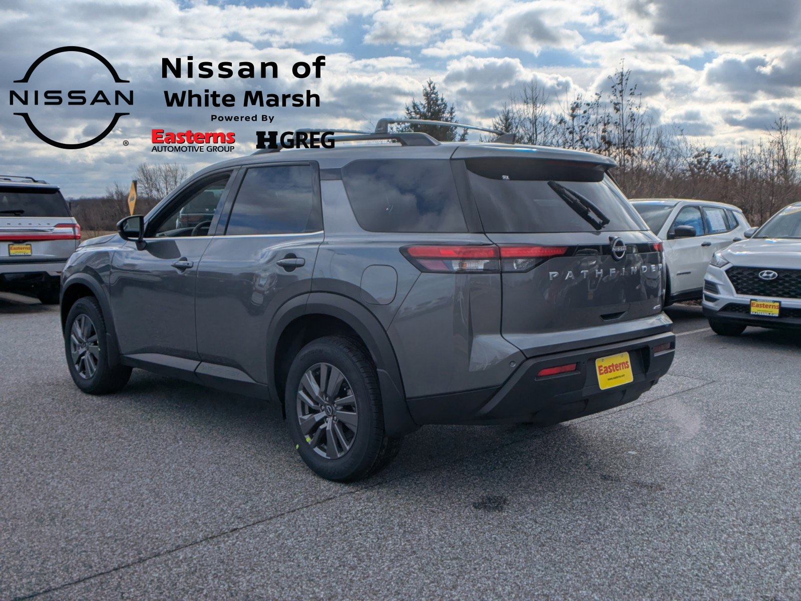 New 2025 Nissan Pathfinder SV SUV in White Marsh N218284 Easterns