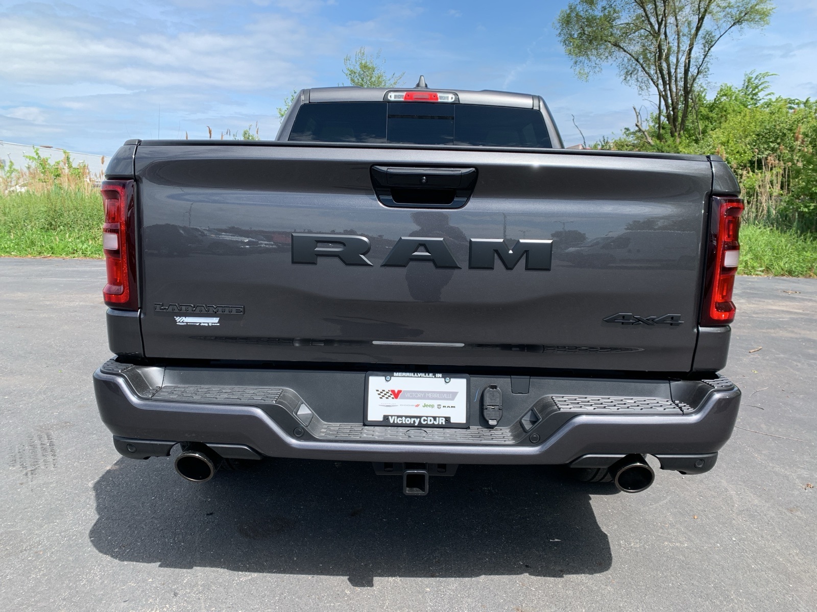 2025 Ram 1500 Laramie photo 4