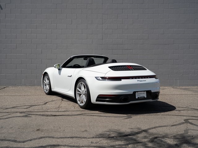 2021 Porsche 911 4 Cabriolet photo 3