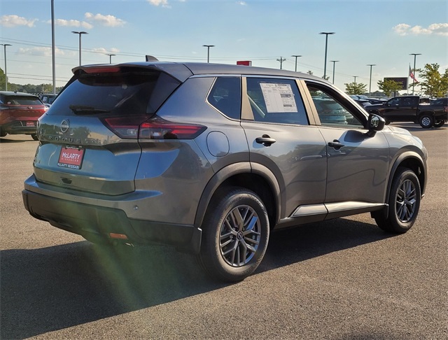 2026 Nissan Rogue S photo 3