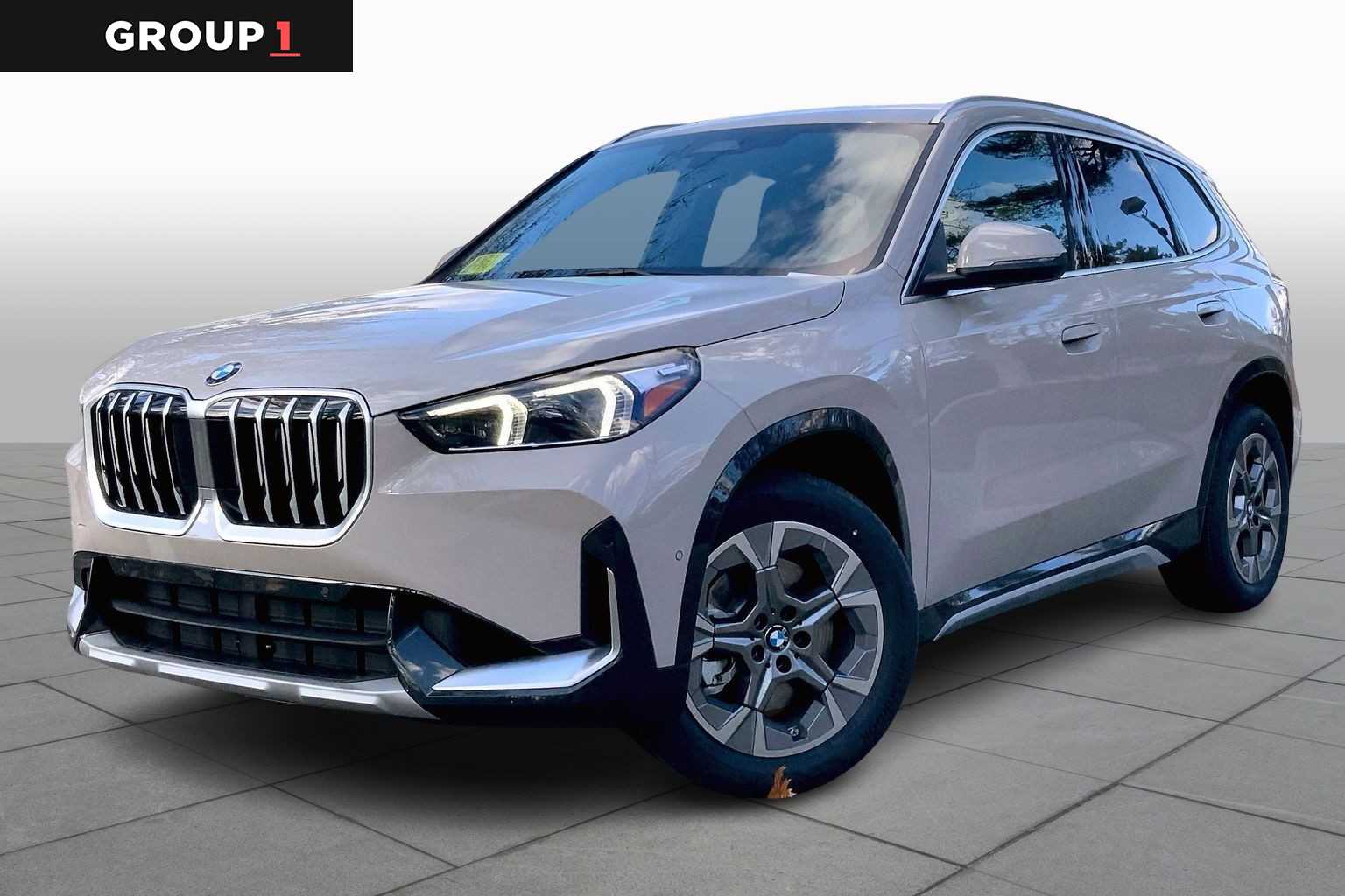 2026 BMW X1 28i's photo