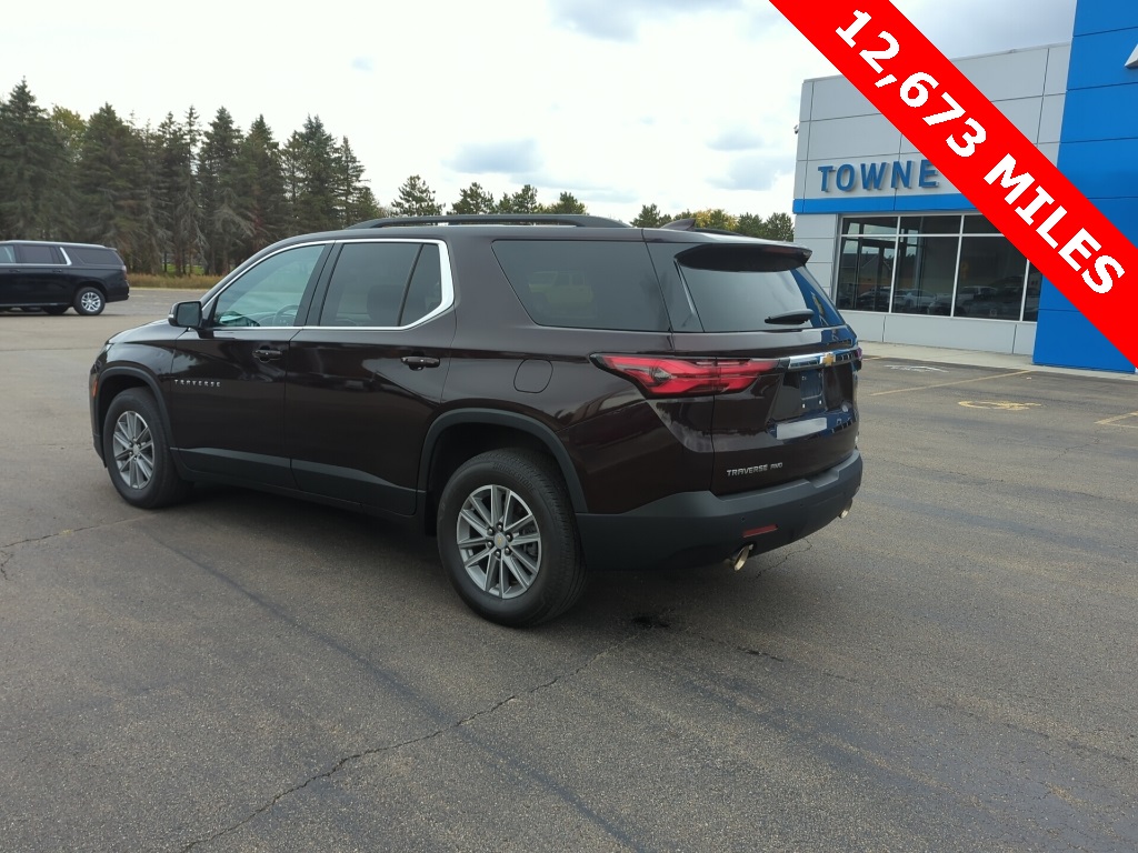 2023 Chevrolet Traverse Cloth photo 3