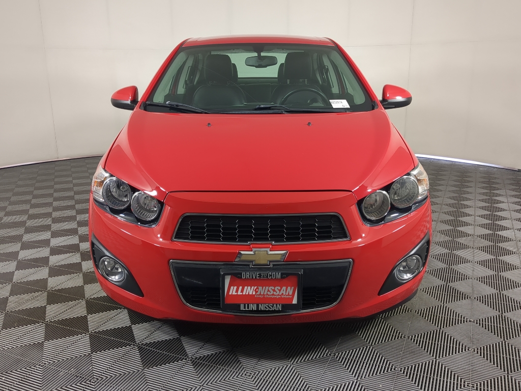 2015 Chevrolet Sonic LTZ photo 2