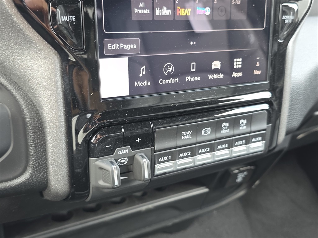 2026 Ram 3500 Tradesman photo 16
