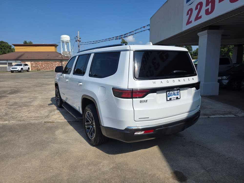 2022 Jeep Wagoneer Series III photo 3