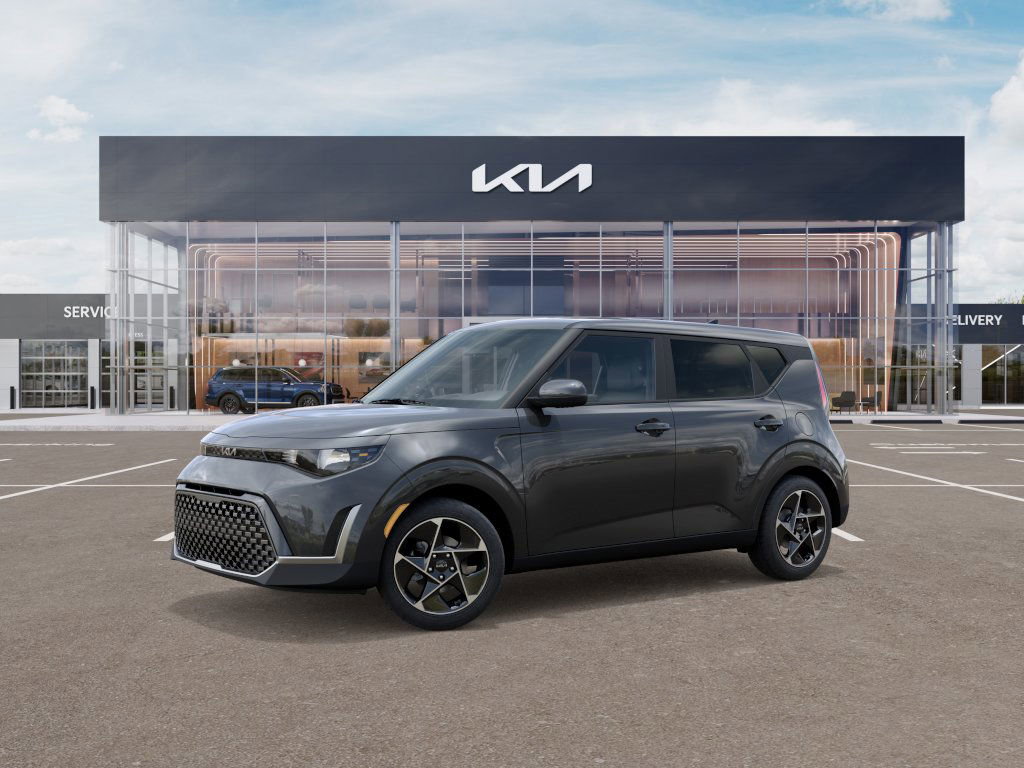 2025 Kia Soul EX photo 2