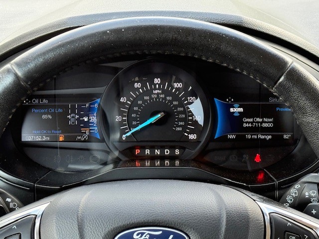 2022 Ford Edge Titanium photo 28