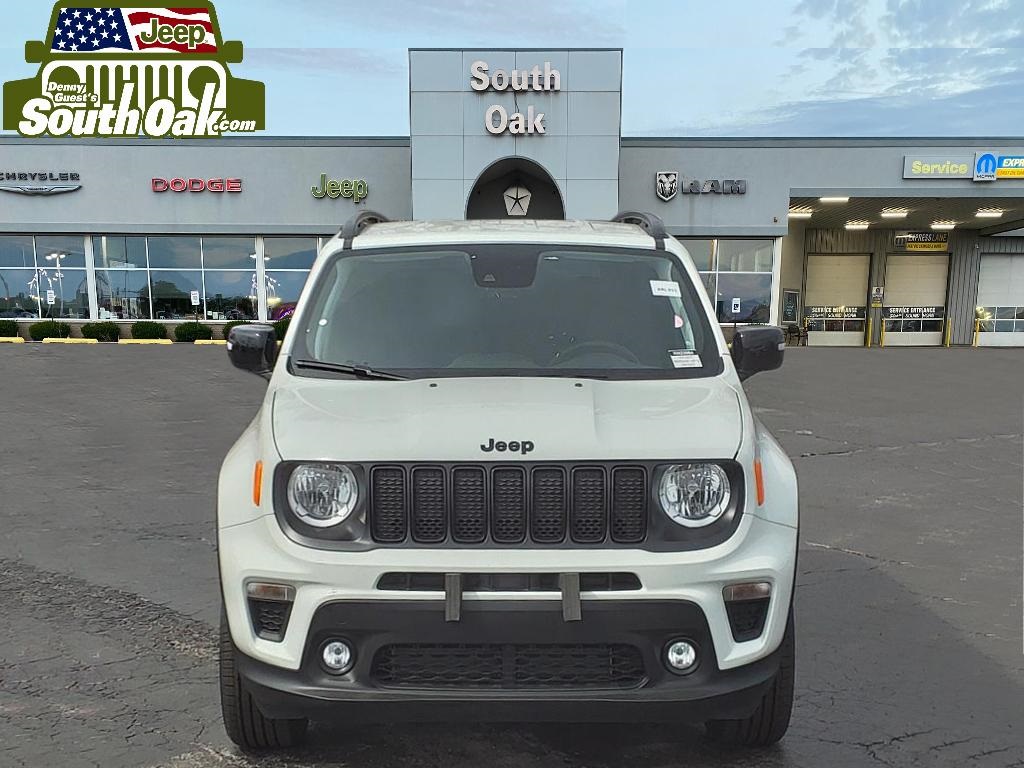 2023 Jeep Renegade Altitude photo 2