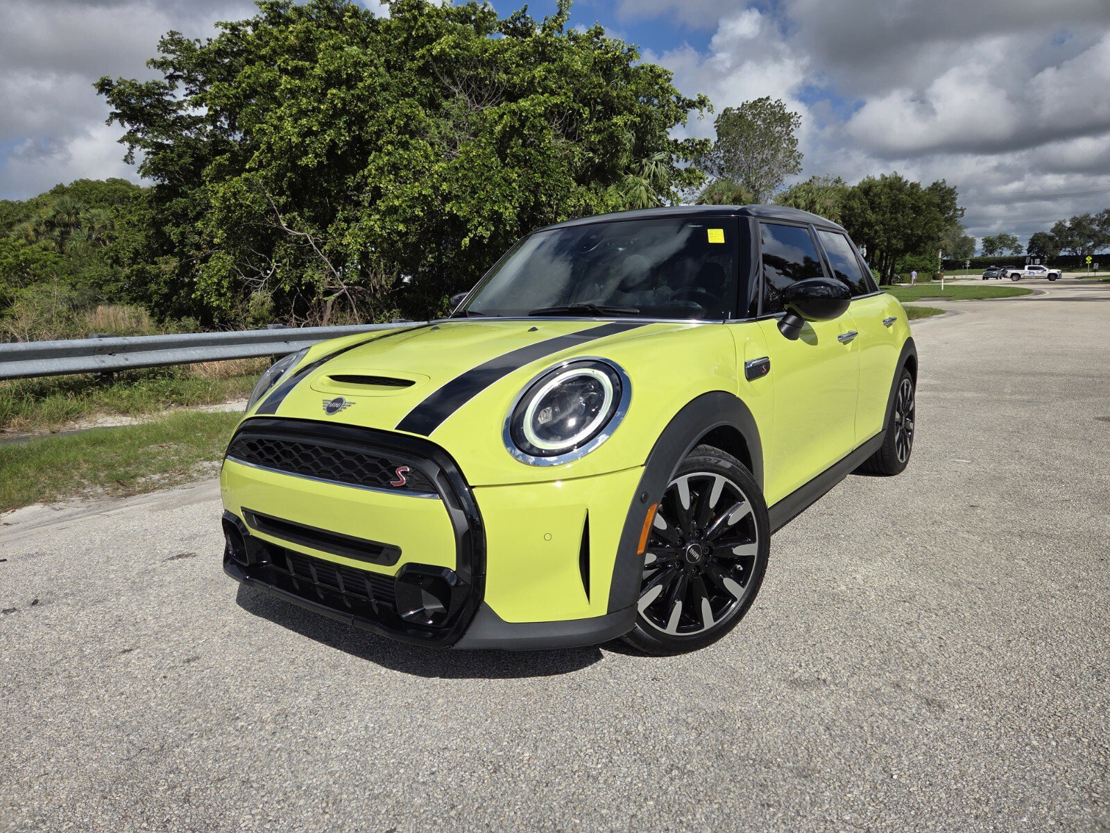 2023 MINI Hardtop 4 Door S