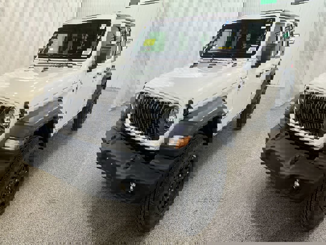 2026 Jeep Wrangler Sport photo 4