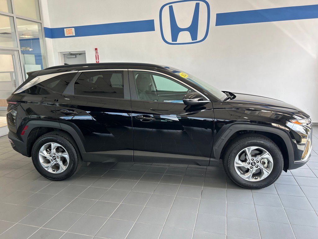 2023 Hyundai Tucson SEL photo 3