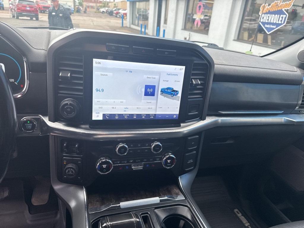 2021 Ford F-150 Lariat photo 25