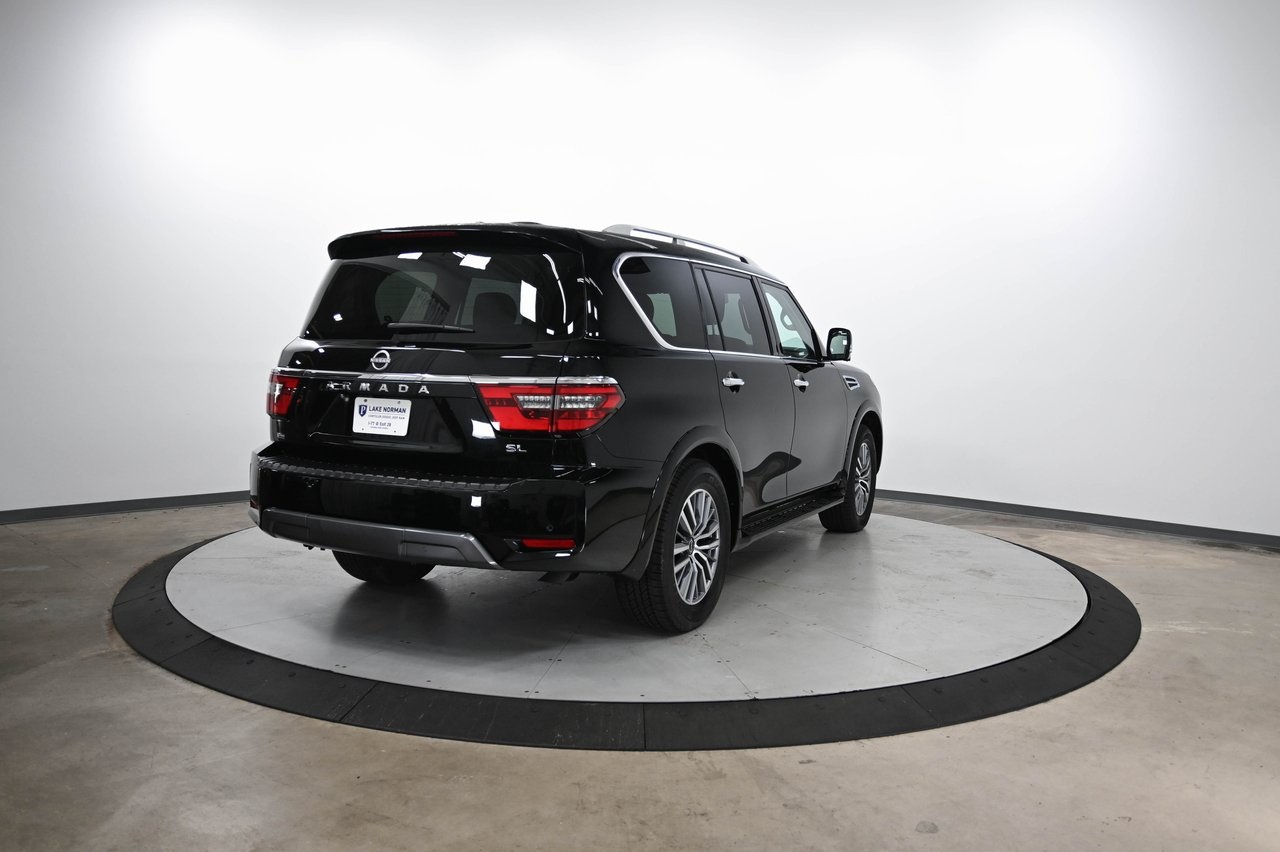 2024 Nissan Armada SL photo 5