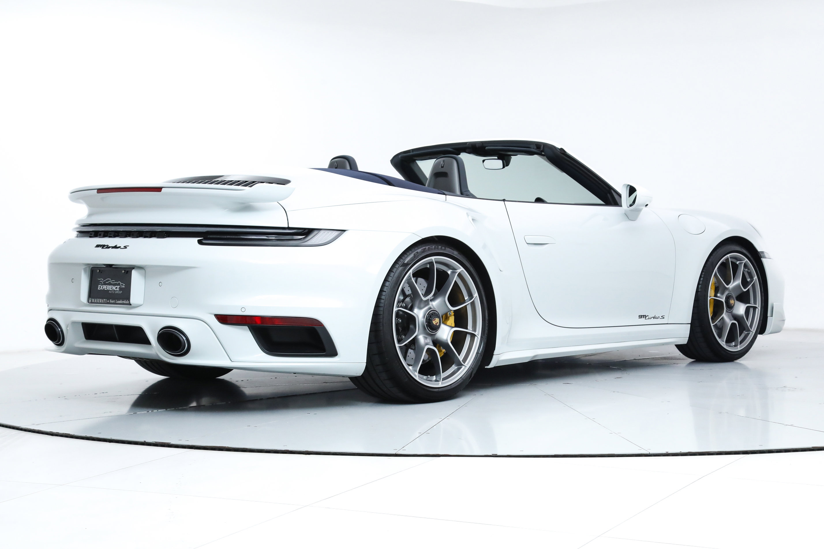 2025 Porsche 911 Turbo S Cabriolet photo 6
