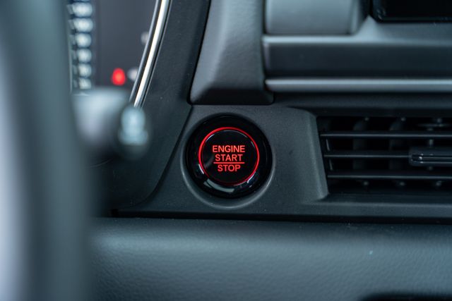 2025 Honda Pilot Black Edition photo 27