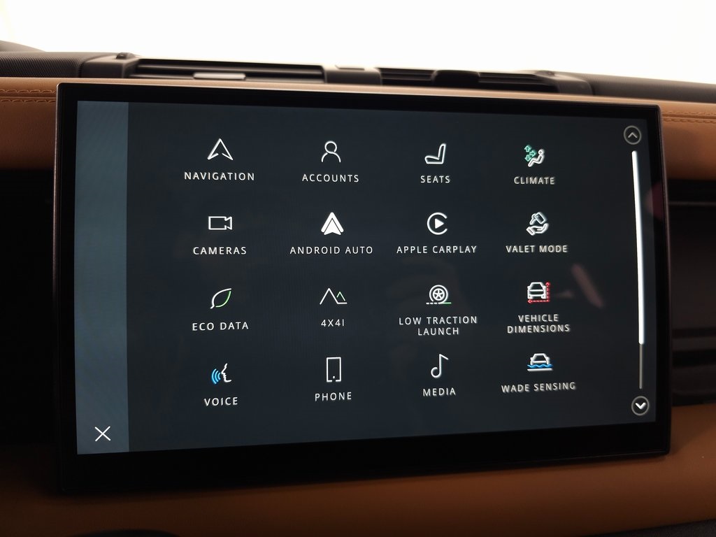 2022 LAND ROVER DEFENDER - Image 24