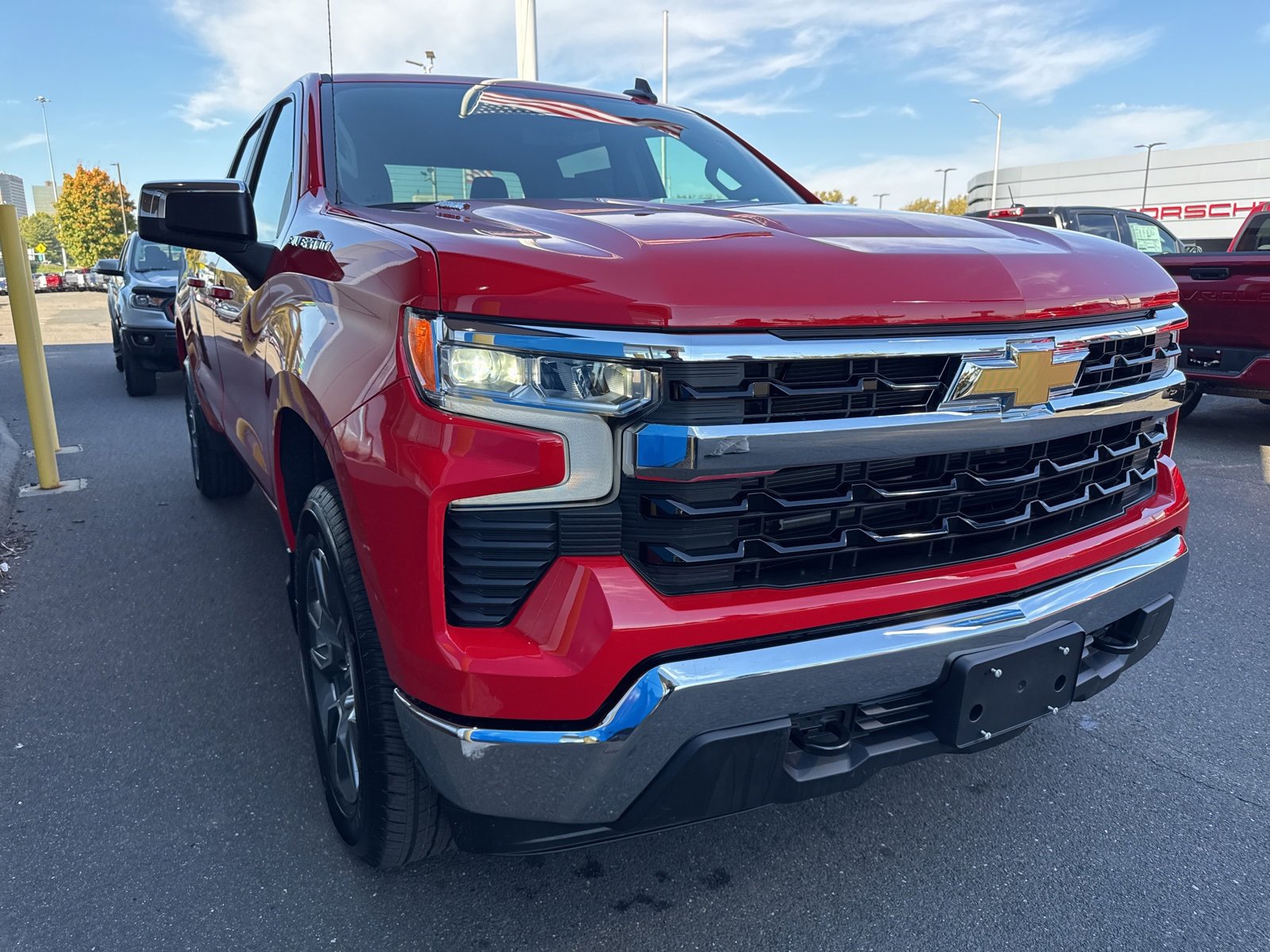 2026 Chevrolet Silverado 1500 LT photo 4