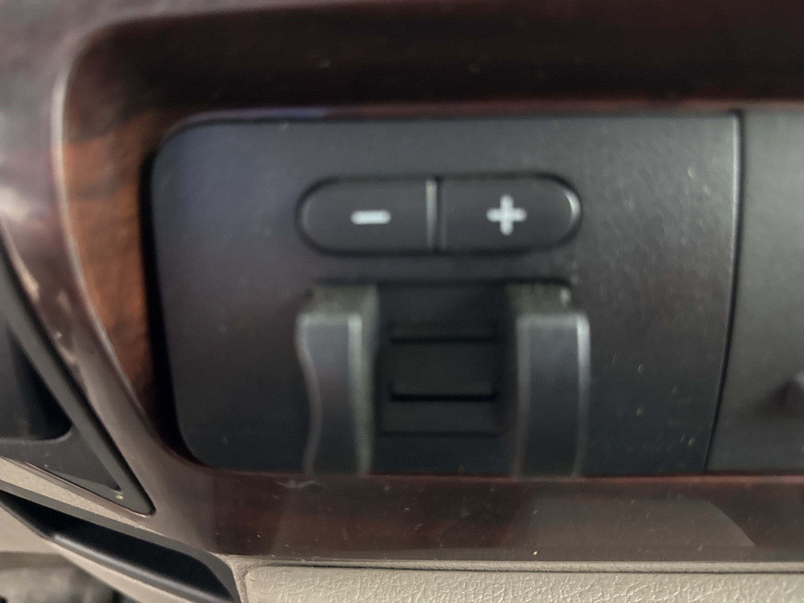 2010 Ford F-250 Lariat photo 19