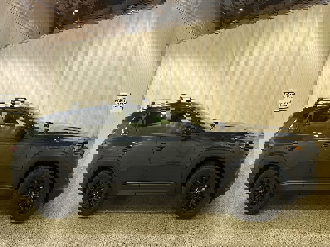 2025 Mazda CX-50 2.5 S Premium photo 3