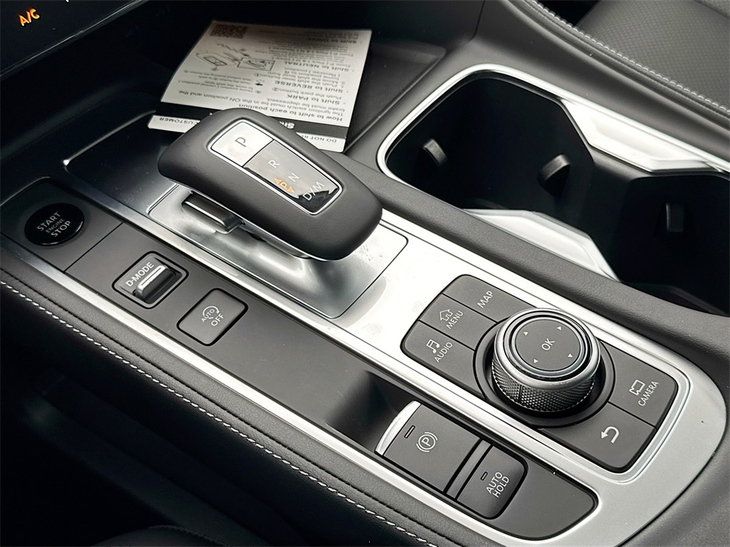 2026 Infiniti QX60 Luxe photo 17