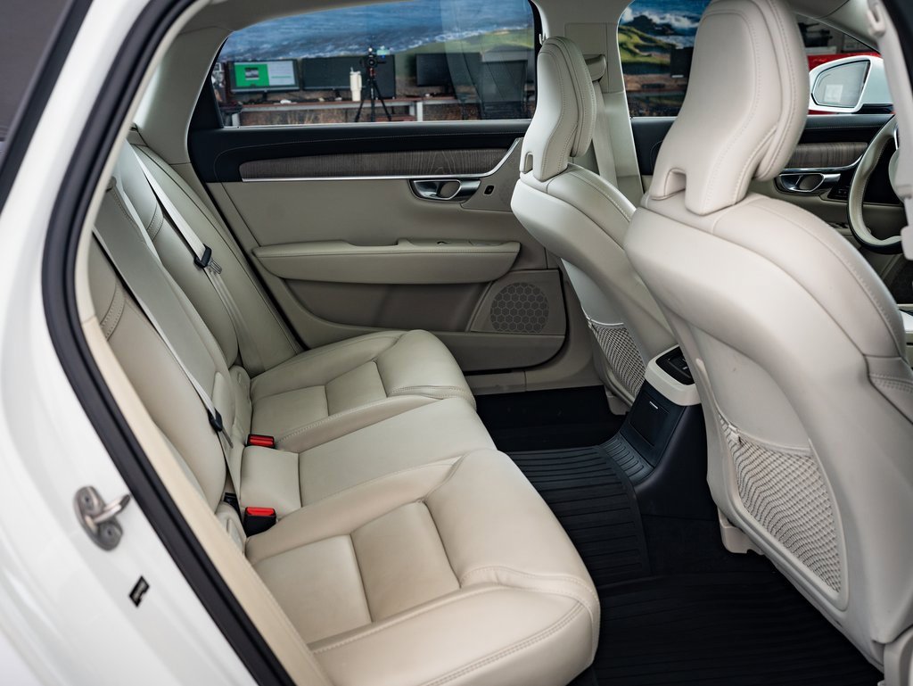 2024 Volvo S90 Recharge Ultimate photo 32