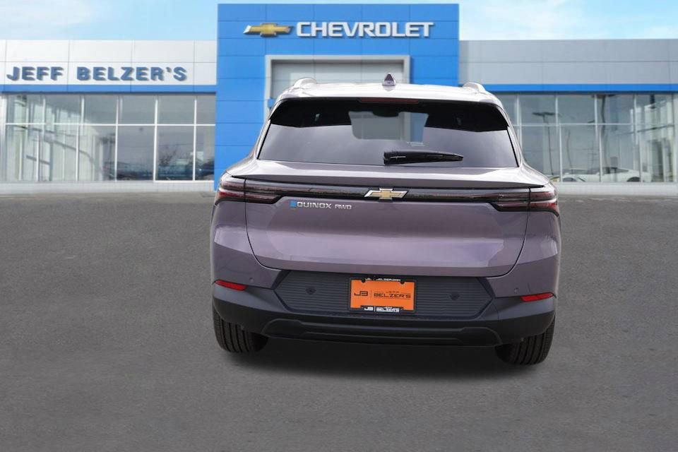 2026 Chevrolet Equinox EV 1LT photo 4