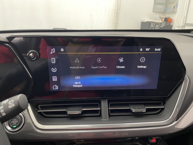 2025 Chevrolet Trax ACTIV photo 3