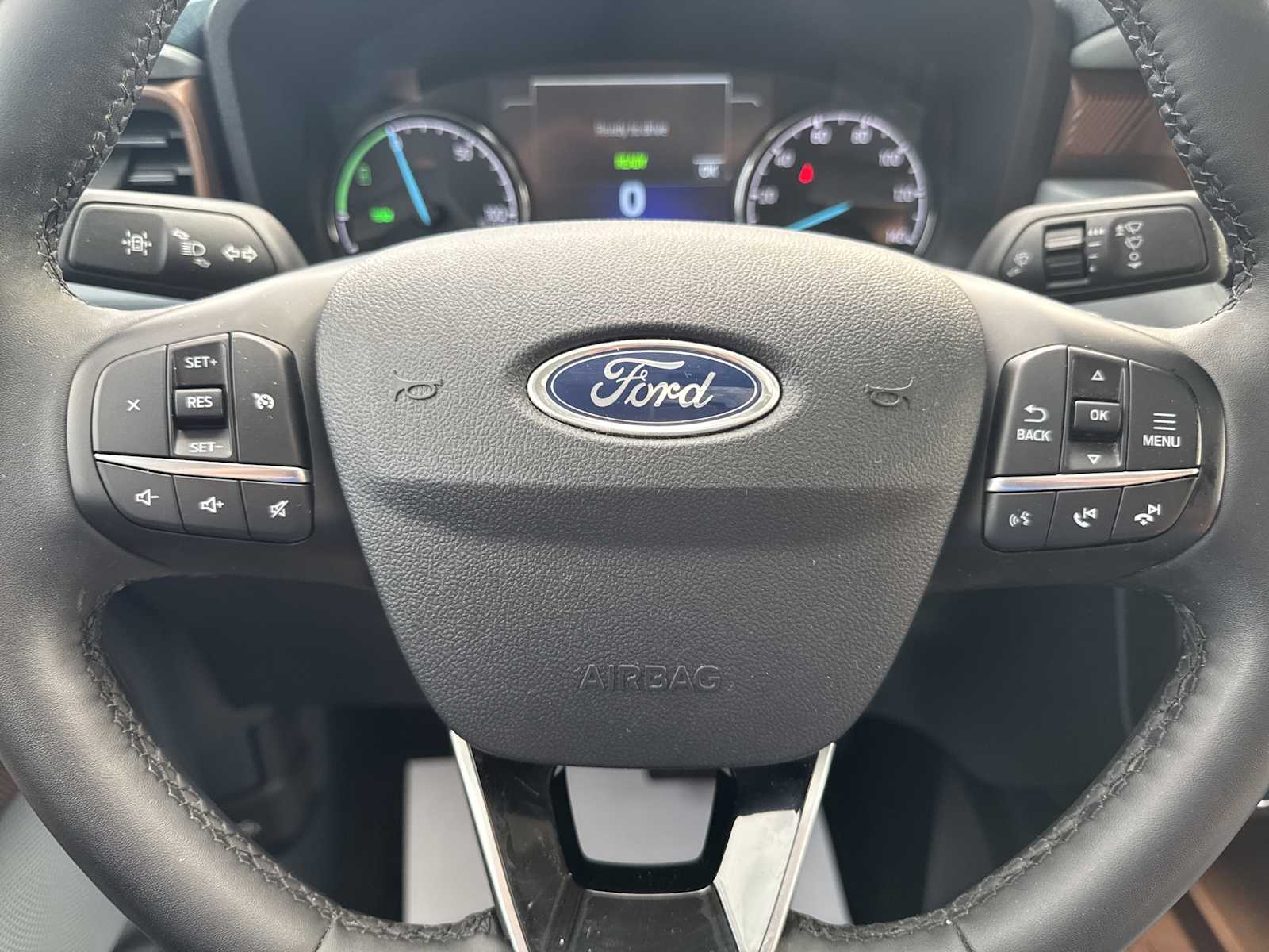 2023 Ford Maverick Lariat photo 27