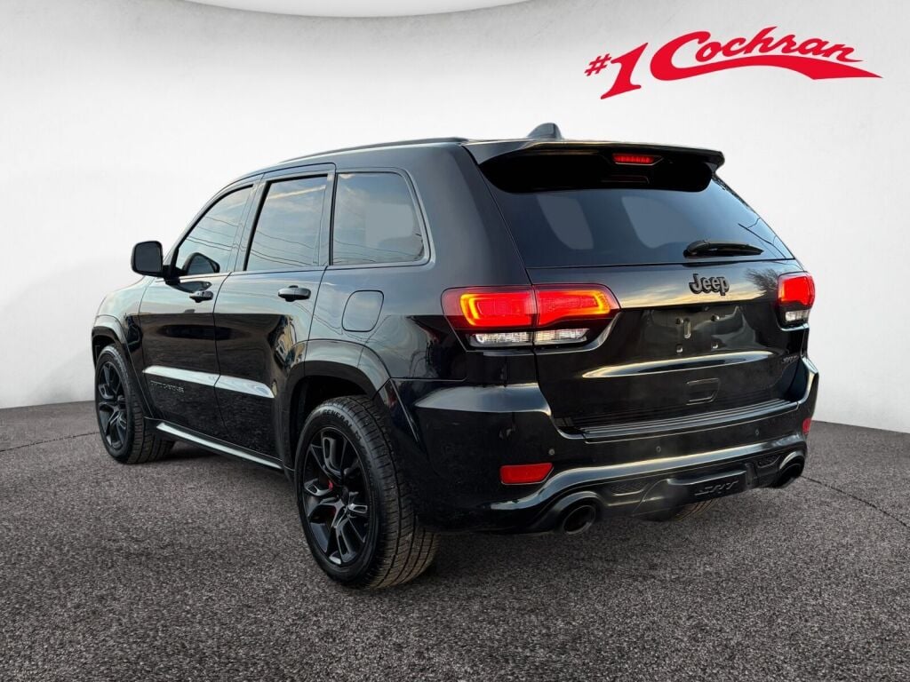 2014 Jeep Grand Cherokee SRT8 photo 2
