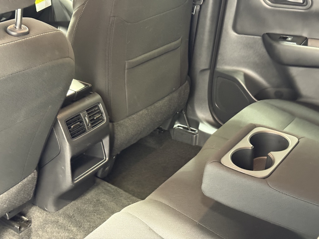 2025 Nissan Rogue S AWD photo 26