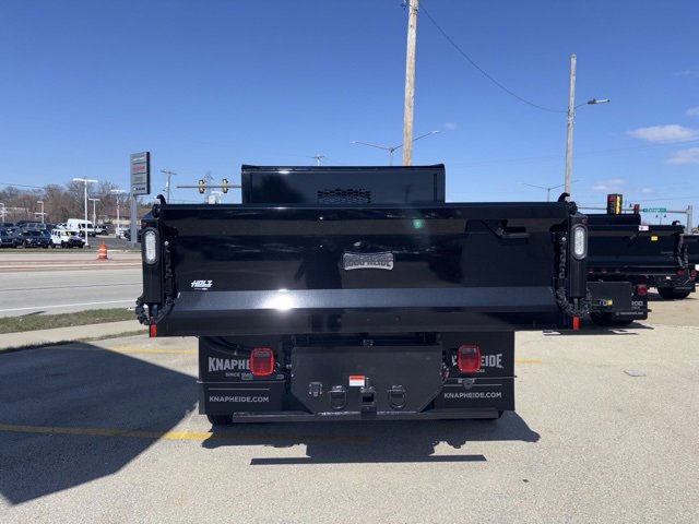 2024 Chevrolet Silverado 4500HD LT photo 3