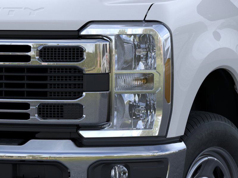2026 Ford F-350 photo 15