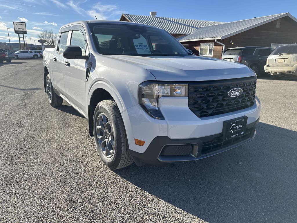 2025 Ford Maverick XLT's photo