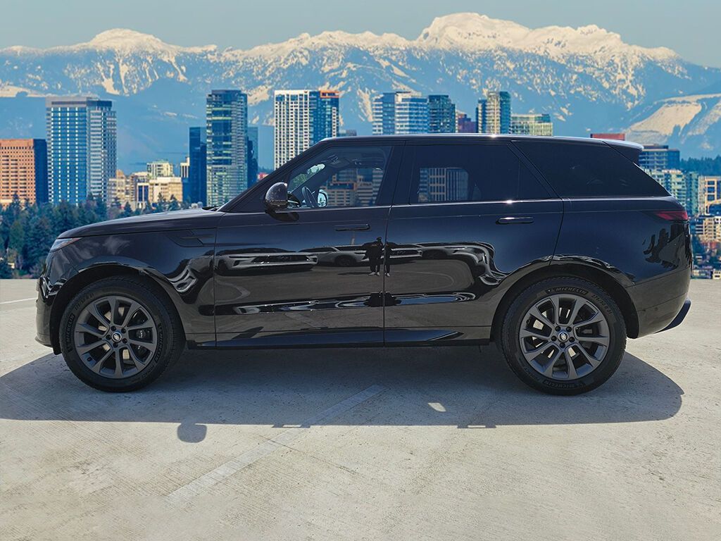 2024 Land Rover Range Rover Sport SE photo 4