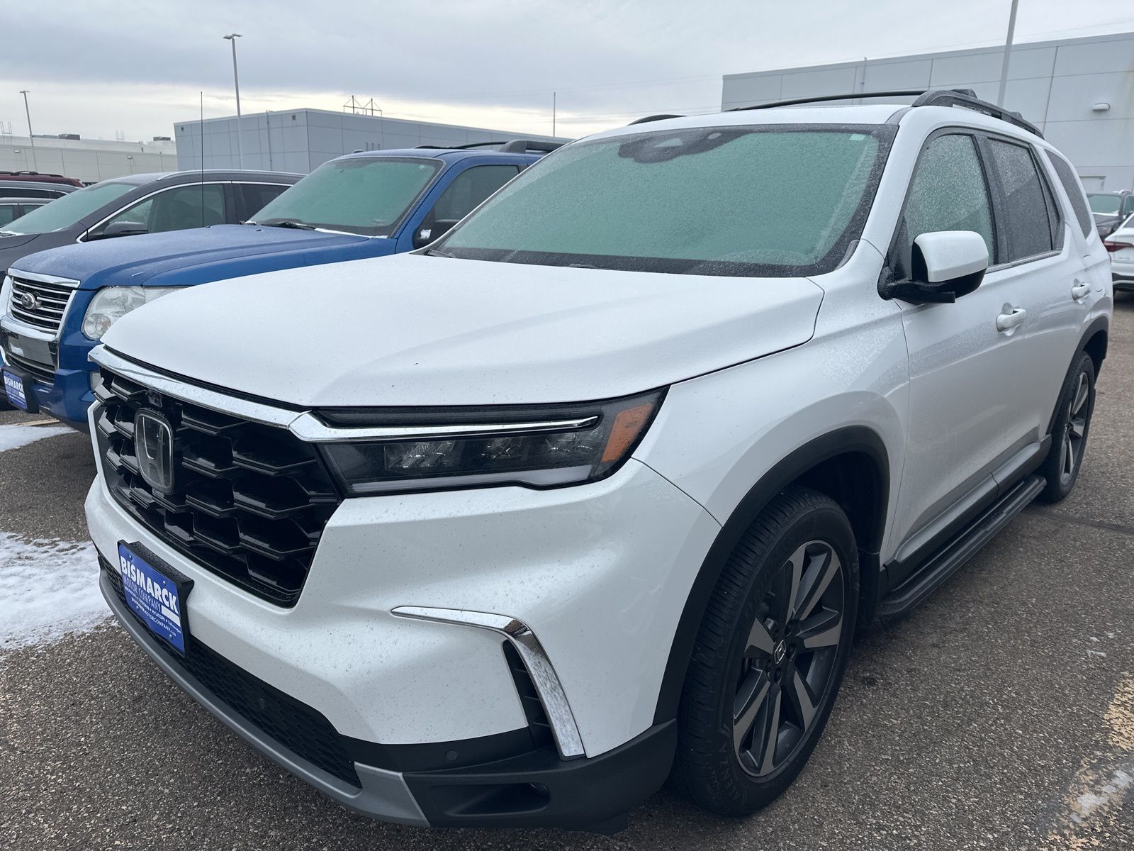 2023 Honda Pilot Elite's photo