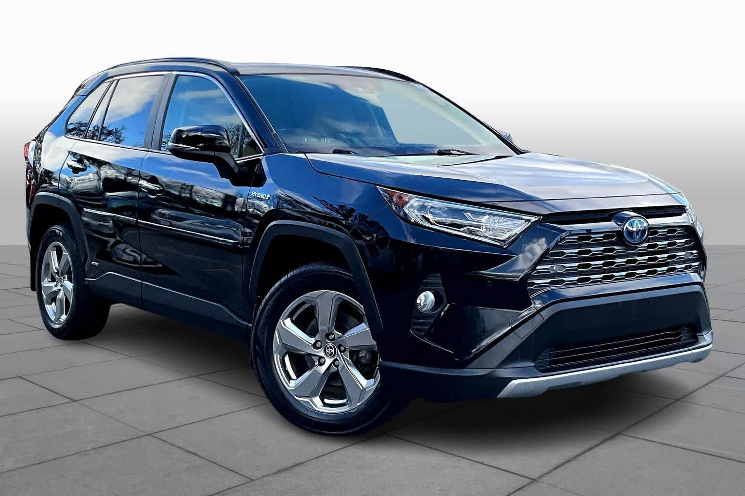 2020 Toyota RAV4 Hybrid Limited photo 2
