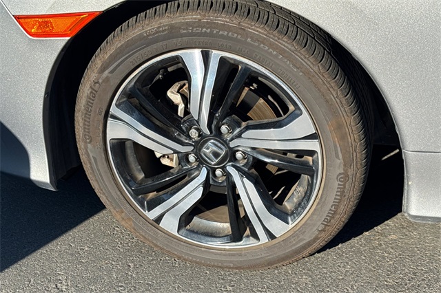 2016 Honda Civic Touring photo 6